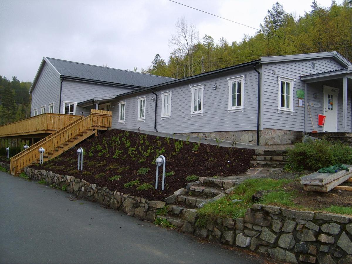 Froland Hostel Froland Verk Buitenkant foto